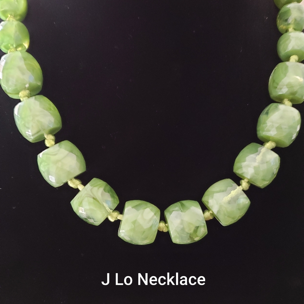 J Lo necklace green faceted